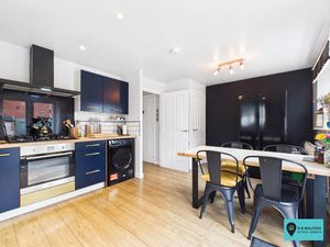 Kitchen/Diner- click for photo gallery